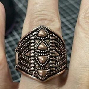 Elegant Bronze Statement Ring
